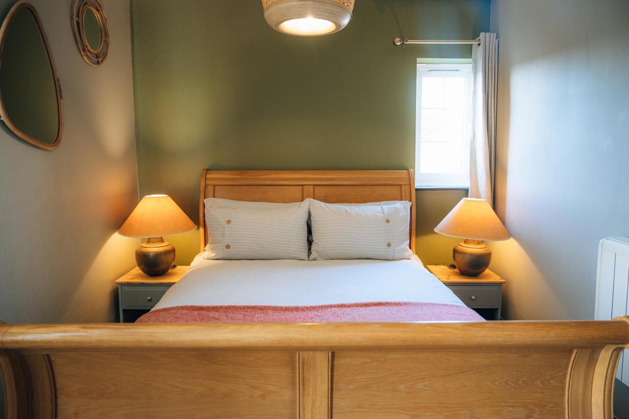 The Hideaway - Stratford Upon Avon - Central - Free Offstreet Parking - 2 Bedroom Luxury Apartment Exterior photo